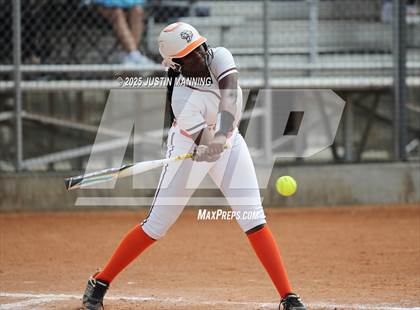 Thumbnail 1 in Bauxite vs. Malvern (AAA  4A-3 Regional Final) photogallery.