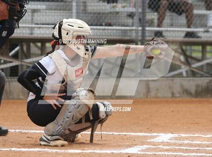Thumbnail 3 in Bauxite vs. Malvern (AAA  4A-3 Regional Final) photogallery.