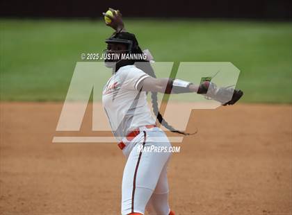 Thumbnail 3 in Bauxite vs. Malvern (AAA  4A-3 Regional Final) photogallery.