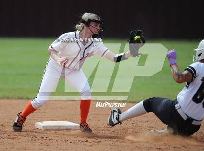 Thumbnail 3 in Bauxite vs. Malvern (AAA  4A-3 Regional Final) photogallery.