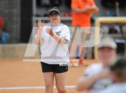 Thumbnail 3 in Bauxite vs. Malvern (AAA  4A-3 Regional Final) photogallery.