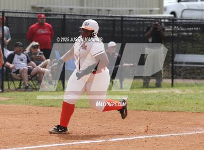 Thumbnail 1 in Bauxite vs. Malvern (AAA  4A-3 Regional Final) photogallery.