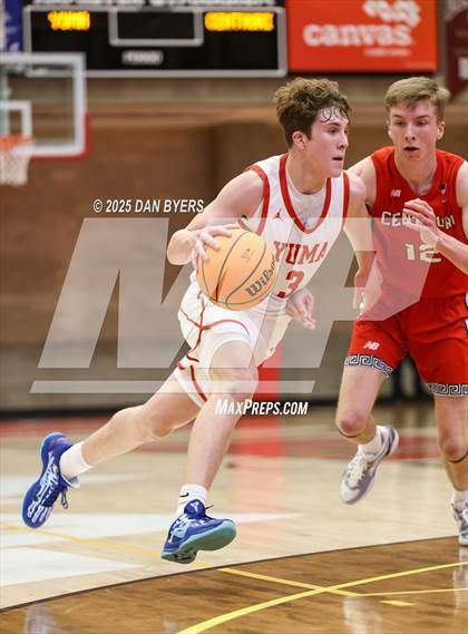 Thumbnail 1 in Centauri vs. Yuma (CHSAA 3A Great 8) photogallery.