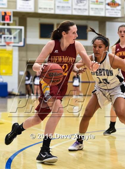 Thumbnail 2 in Viewmont vs. Riverton (UHSAA Quarterfinal) photogallery.