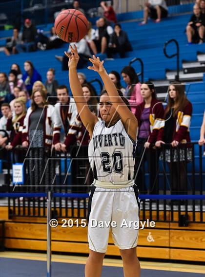 Thumbnail 1 in Viewmont vs. Riverton (UHSAA Quarterfinal) photogallery.