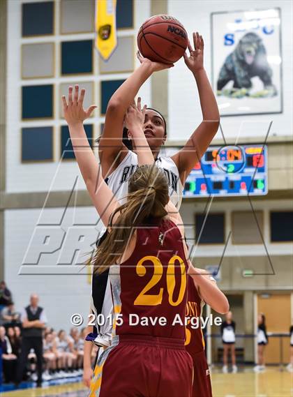 Thumbnail 3 in Viewmont vs. Riverton (UHSAA Quarterfinal) photogallery.