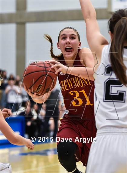 Thumbnail 2 in Viewmont vs. Riverton (UHSAA Quarterfinal) photogallery.