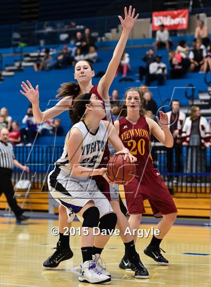 Thumbnail 1 in Viewmont vs. Riverton (UHSAA Quarterfinal) photogallery.