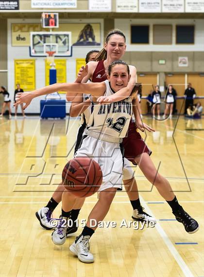 Thumbnail 1 in Viewmont vs. Riverton (UHSAA Quarterfinal) photogallery.