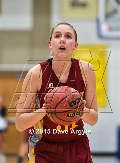 Thumbnail 1 in Viewmont vs. Riverton (UHSAA Quarterfinal) photogallery.