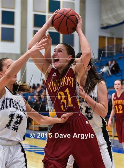 Thumbnail 3 in Viewmont vs. Riverton (UHSAA Quarterfinal) photogallery.