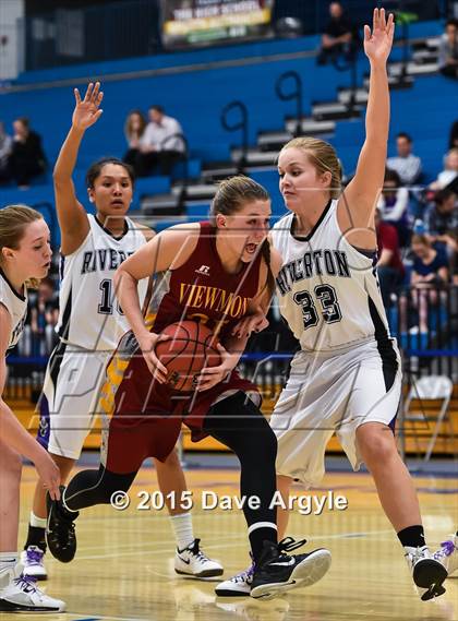 Thumbnail 3 in Viewmont vs. Riverton (UHSAA Quarterfinal) photogallery.