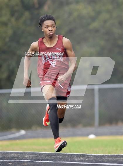 Thumbnail 2 in Mandarin Preseason Classic (Triple Jump) photogallery.