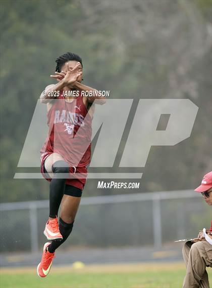 Thumbnail 1 in Mandarin Preseason Classic (Triple Jump) photogallery.