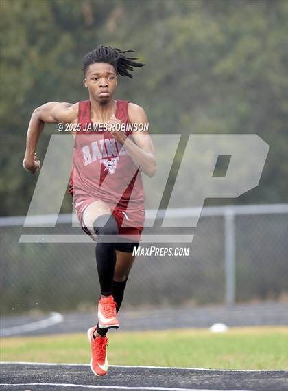 Thumbnail 3 in Mandarin Preseason Classic (Triple Jump) photogallery.