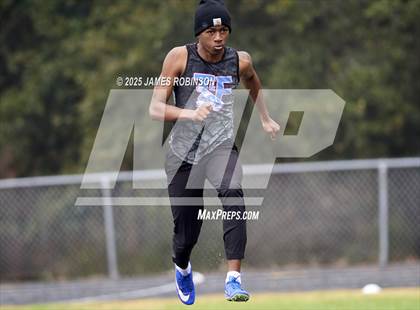 Thumbnail 2 in Mandarin Preseason Classic (Triple Jump) photogallery.