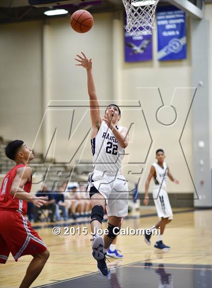 Thumbnail 2 in Lee [Robert E.] vs Smithson Valley (SAISD Tournament) photogallery.