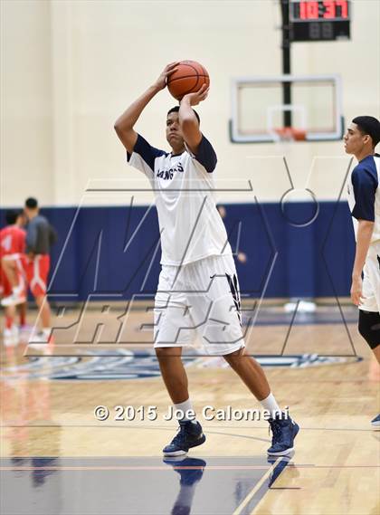 Thumbnail 1 in Lee [Robert E.] vs Smithson Valley (SAISD Tournament) photogallery.