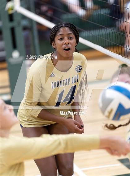 Thumbnail 3 in St. Mary's Prep vs. Detroit Country Day photogallery.