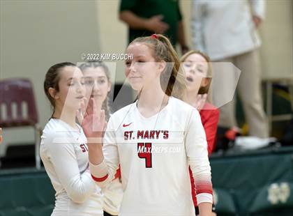 Thumbnail 3 in St. Mary's Prep vs. Detroit Country Day photogallery.