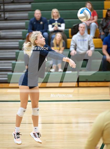 Thumbnail 3 in St. Mary's Prep vs. Detroit Country Day photogallery.