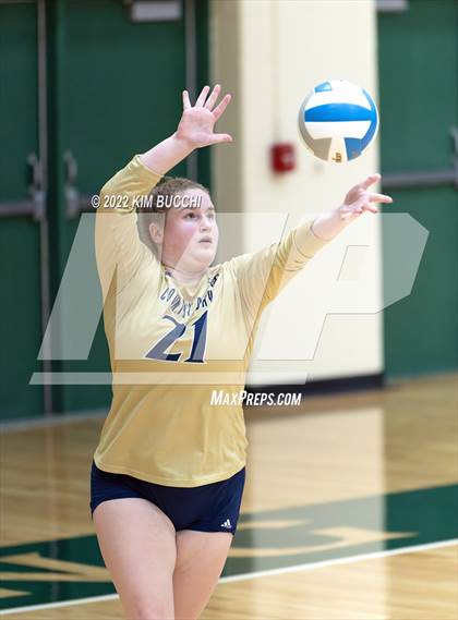 Thumbnail 1 in St. Mary's Prep vs. Detroit Country Day photogallery.
