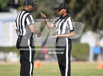 Thumbnail 3 in Locke vs Manual Arts (CIF LACS Division 3 Round 1) photogallery.