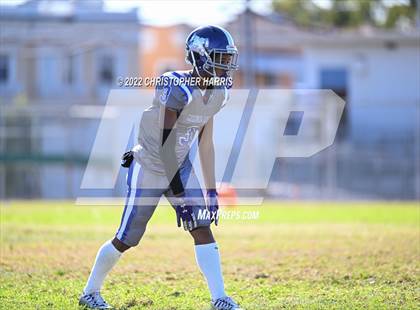 Thumbnail 3 in Locke vs Manual Arts (CIF LACS Division 3 Round 1) photogallery.