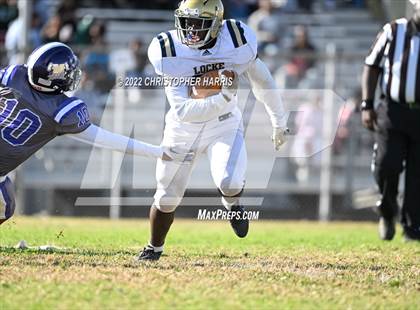 Thumbnail 3 in Locke vs Manual Arts (CIF LACS Division 3 Round 1) photogallery.