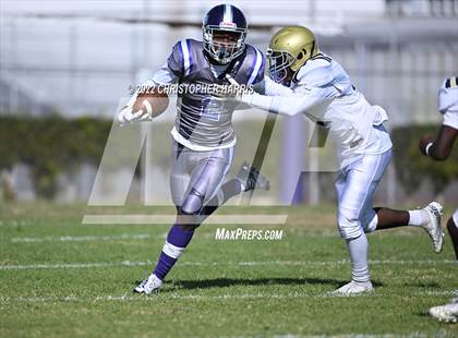Thumbnail 3 in Locke vs Manual Arts (CIF LACS Division 3 Round 1) photogallery.