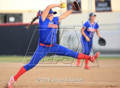 Thumbnail 2 in Los Altos @ Etiwanda photogallery.