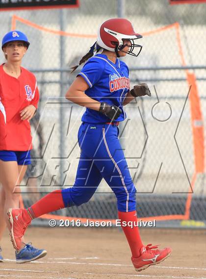 Thumbnail 3 in Los Altos @ Etiwanda photogallery.