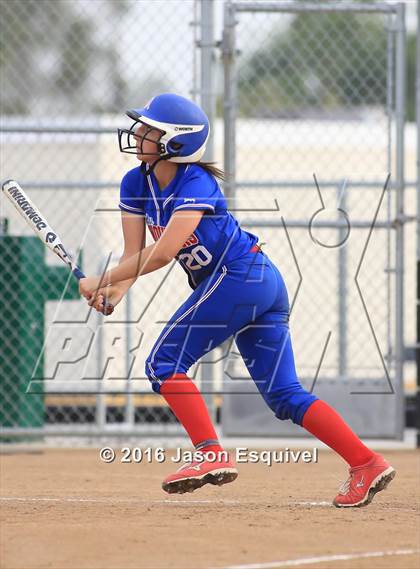 Thumbnail 1 in Los Altos @ Etiwanda photogallery.