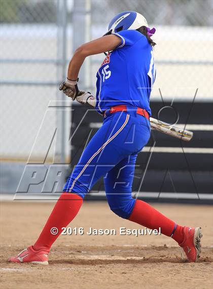 Thumbnail 2 in Los Altos @ Etiwanda photogallery.