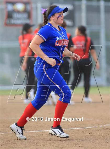 Thumbnail 1 in Los Altos @ Etiwanda photogallery.