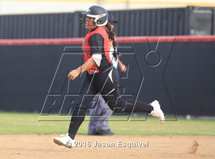 Thumbnail 3 in Los Altos @ Etiwanda photogallery.