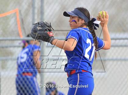 Thumbnail 2 in Los Altos @ Etiwanda photogallery.