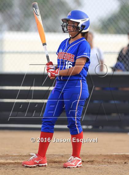 Thumbnail 3 in Los Altos @ Etiwanda photogallery.