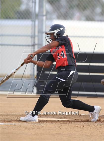 Thumbnail 3 in Los Altos @ Etiwanda photogallery.