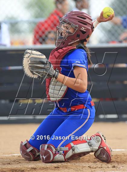 Thumbnail 1 in Los Altos @ Etiwanda photogallery.