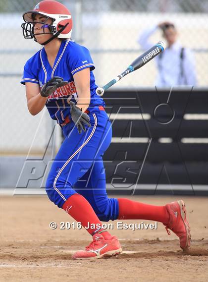 Thumbnail 2 in Los Altos @ Etiwanda photogallery.