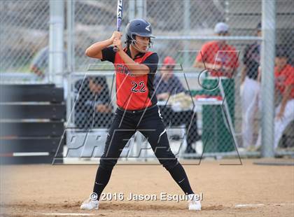 Thumbnail 1 in Los Altos @ Etiwanda photogallery.