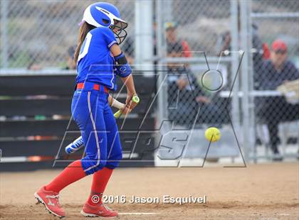 Thumbnail 1 in Los Altos @ Etiwanda photogallery.