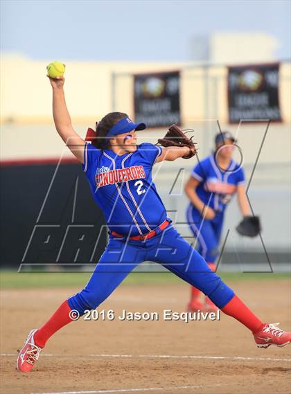 Thumbnail 1 in Los Altos @ Etiwanda photogallery.
