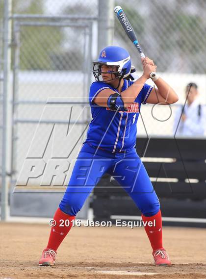 Thumbnail 3 in Los Altos @ Etiwanda photogallery.