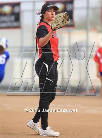 Thumbnail 2 in Los Altos @ Etiwanda photogallery.