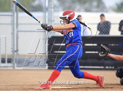 Thumbnail 2 in Los Altos @ Etiwanda photogallery.