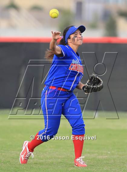 Thumbnail 3 in Los Altos @ Etiwanda photogallery.