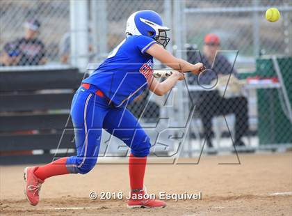 Thumbnail 1 in Los Altos @ Etiwanda photogallery.