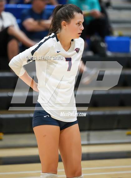 Thumbnail 1 in Sunnyslope vs. Perry photogallery.
